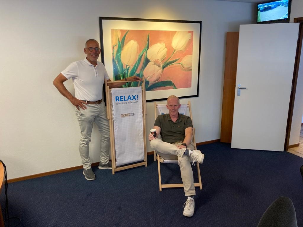 Een leuke verrassing van Goudkuil Bouwmanagement voor Dirk Botermans en Henk Griffioen